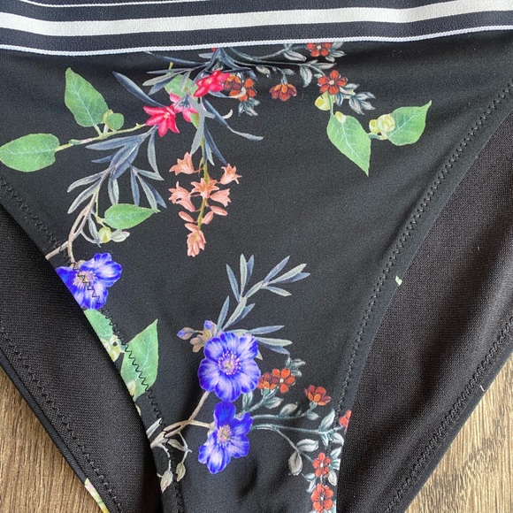 Athleta swim bikini bottom - Picture 3 of 5